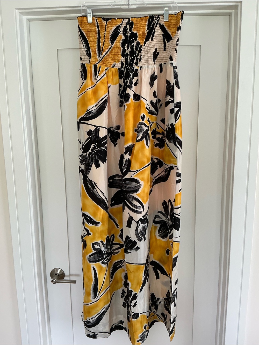 NWOT BCBGMaxAzria Yellow & Black Smocked Strapless Silk Dress